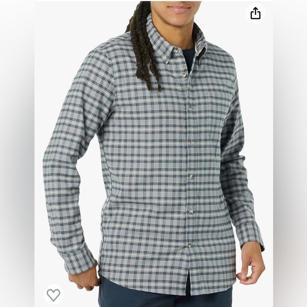 Men's Standard fit Long Sleeve Stretch Shirt with Pocket. Gray plaid. M